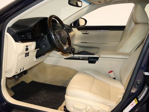 Used 2013 Lexus ES 350 image 28