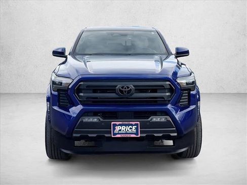 Certified 2025 Toyota Tacoma SR5 image 2