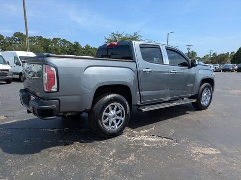 Used 2022 GMC Canyon Elevation w/ Trailering Package RWD image 5
