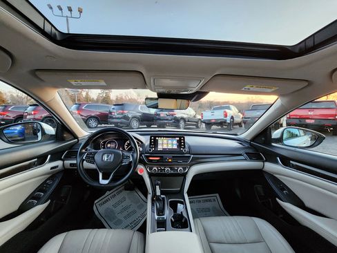 Used 2019 Honda Accord EX-L image 9