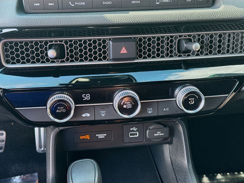 Certified 2024 Honda Civic Sport image 14