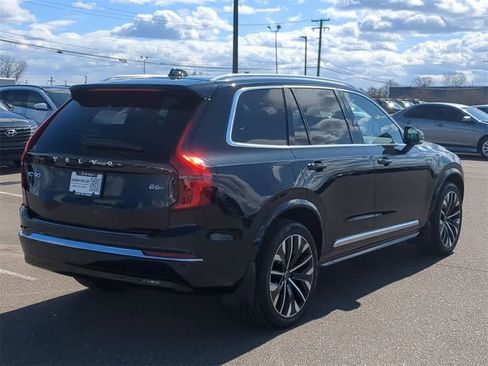 Certified 2026 Volvo XC90 B6 Plus w/ Protection Package Premier image 6