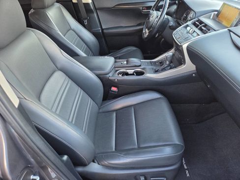 Used 2015 Lexus NX 300h AWD image 16