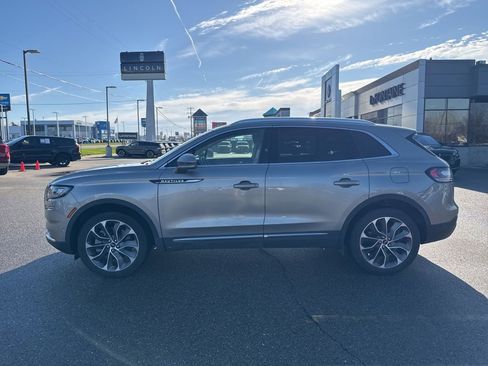 Used 2023 Lincoln Nautilus Reserve w/ Equipment Group 201A image 2