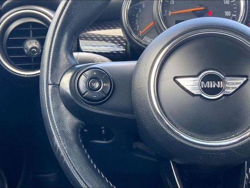 Used 2015 MINI Cooper S image 17
