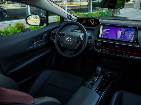 New 2026 Toyota Prius XSE Premium image 15