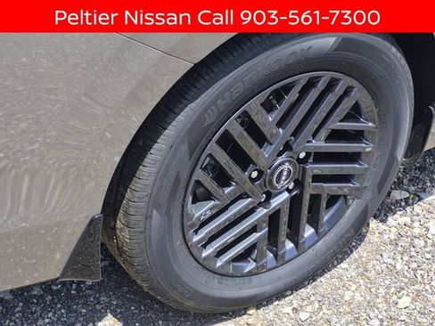 New 2026 Nissan Sentra SV w/ SV Convenience Package FWD image 5