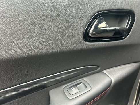 Used 2024 Dodge Durango R/T w/ Blacktop Package image 27