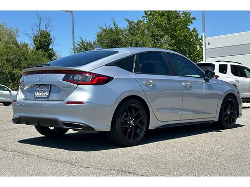 Used 2025 Honda Civic Sport image 3