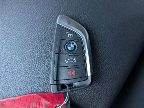 Used 2024 BMW X3 sDrive30i w/ Premium Package w/ZPA RWD image 33