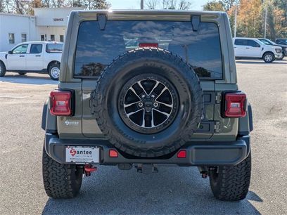 New 2026 Jeep Wrangler Unlimited Rubicon w/ Xtreme 35 Tire Package