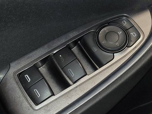 Used 2018 Chevrolet Malibu LT FWD image 27