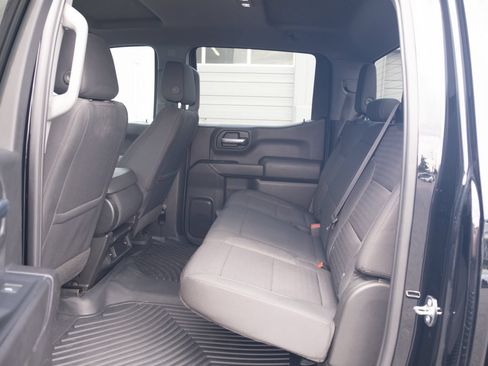 Used 2022 Chevrolet Silverado 1500 Custom AWD/4WD image 14