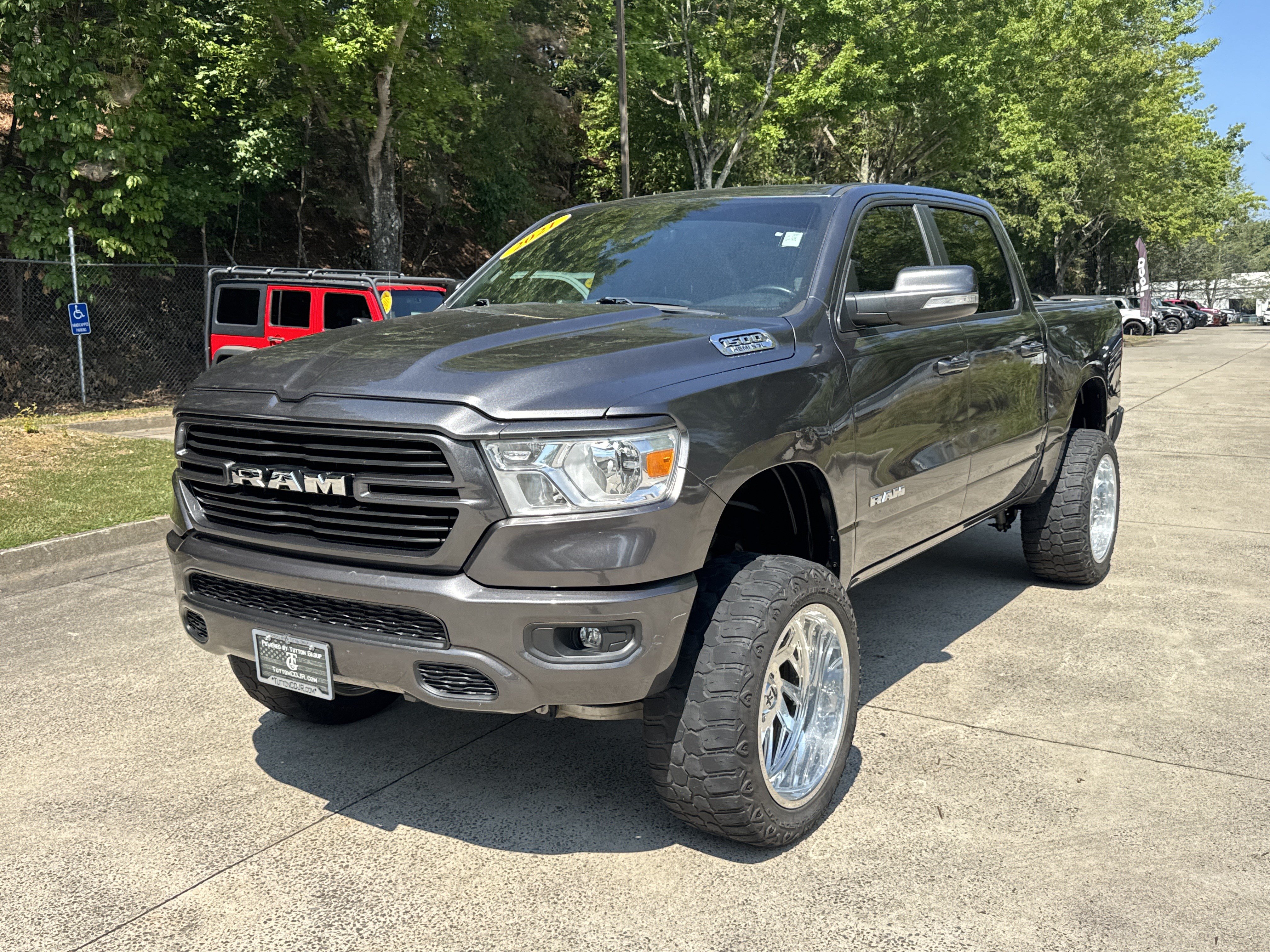 Used 2021 RAM 1500 Big Horn RWD image 3