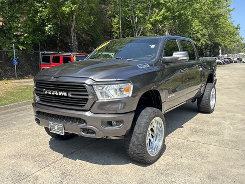 Used 2021 RAM 1500 Big Horn RWD image 3