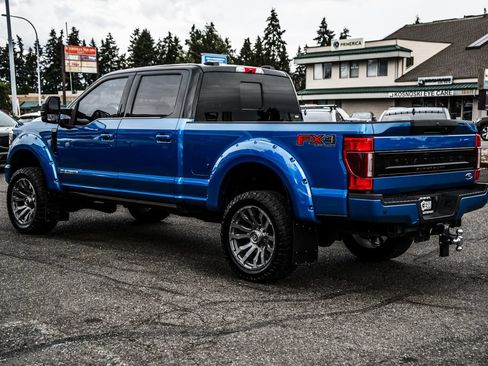 Used 2020 Ford F350 Platinum w/ FX4 Off-Road Package AWD/4WD image 17