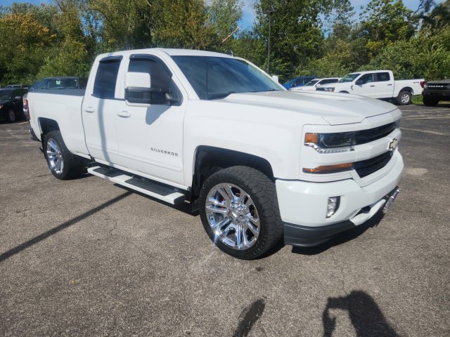 Used 2016 Chevrolet Silverado 1500 LT w/ All Star Edition AWD/4WD image 2