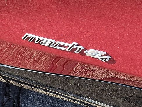 Used 2025 Ford Mustang Mach-E Premium w/ Sport Appearance Package image 31