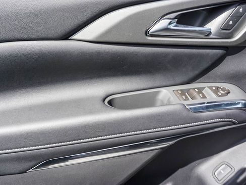 New 2026 Chevrolet Traverse LT FWD image 18