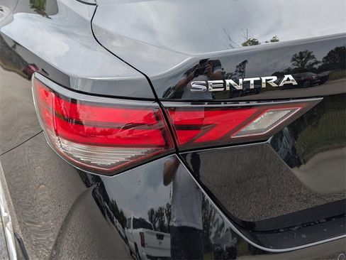 New 2025 Nissan Sentra S image 12