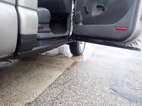 Used 2003 Chevrolet Silverado 1500 W/T image 18