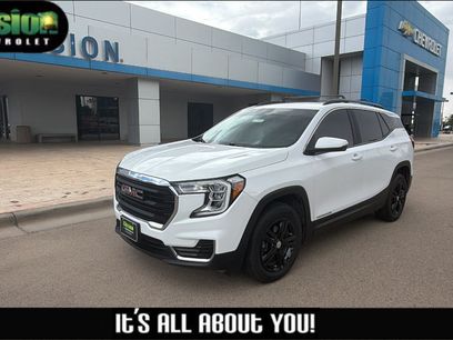 Used 2022 GMC Terrain SLE w/ Driver Convenience Package