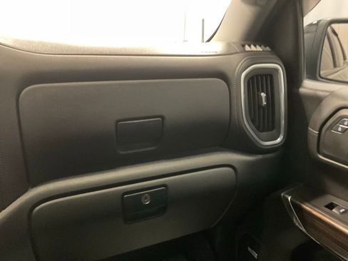 Used 2021 Chevrolet Silverado 1500 LT Trail Boss w/ Convenience Package II AWD/4WD image 32