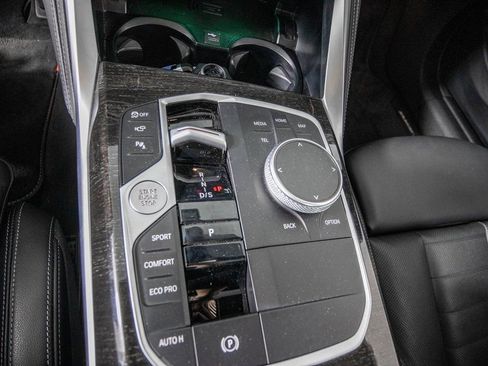 Used 2024 BMW M440i M440i w/ Premium Package image 24