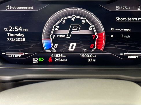 Used 2020 Lamborghini Urus AWD/4WD image 18