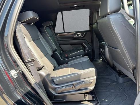 Used 2023 Chevrolet Tahoe Premier AWD/4WD image 42