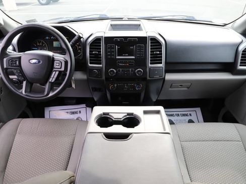 Used 2016 Ford F150 XLT AWD/4WD image 24