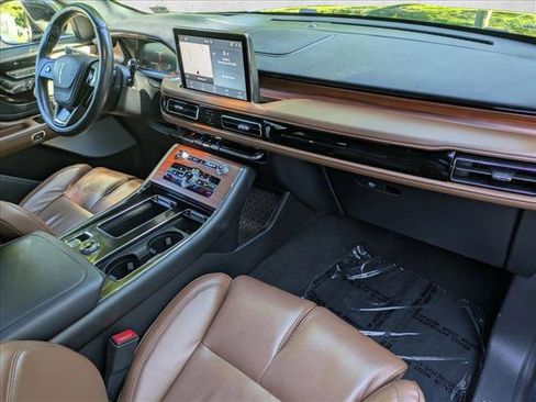 Used 2023 Lincoln Aviator Reserve w/ Equipment Group 201A image 24