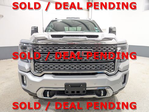Used 2022 GMC Sierra 3500 Denali w/ Denali Ultimate Package image 8