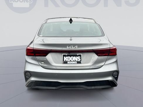 Used 2023 Kia Forte LXS image 5