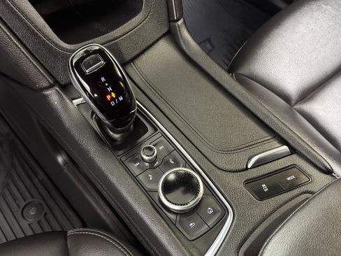 Used 2023 Cadillac XT5 Luxury image 25