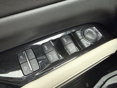 Used 2021 Cadillac Escalade Sport w/ Driver Assist Tech Package image 25