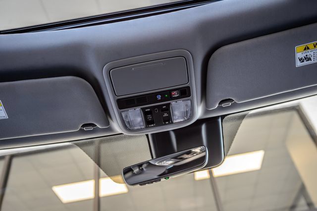 Used 2020 Honda Odyssey Elite image 50