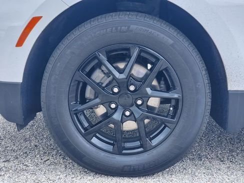 Used 2024 Chevrolet Equinox LT w/ LPO, Floor Liner Package image 10