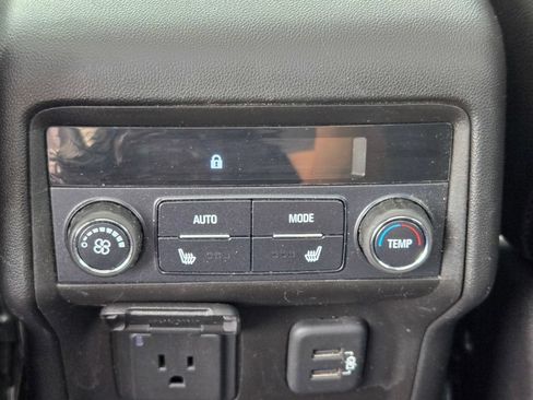 Used 2019 GMC Acadia Denali w/ Technology Package AWD/4WD image 30