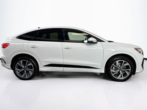 Used 2023 Audi Q4 e-tron Prestige w/ Black Optic Package AWD/4WD image 4