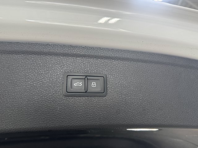 Used 2019 Audi Q5 Premium w/ Convenience Package AWD/4WD image 36