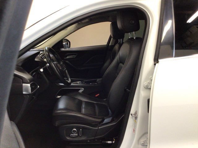 Used 2020 Jaguar F-PACE Prestige AWD/4WD image 10
