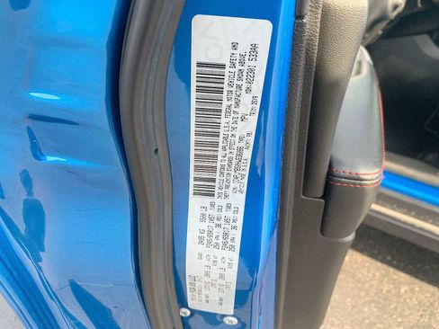 Used 2017 Jeep Cherokee Trailhawk w/ Cold Weather Group image 31