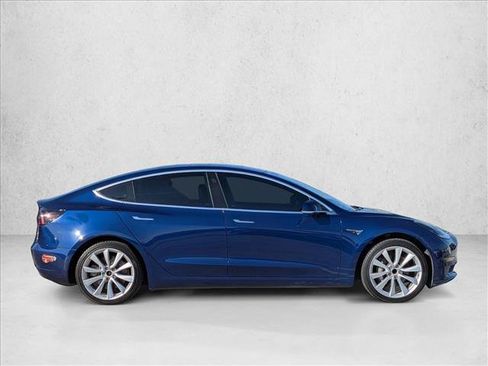 Used 2018 Tesla Model 3 Long Range image 4