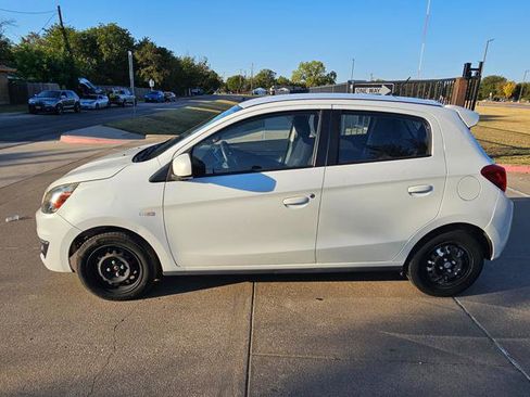 Used 2019 Mitsubishi Mirage ES image 2