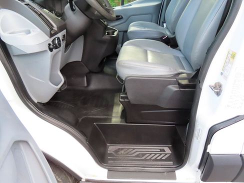 Used 2015 Ford Transit 250 148 High Roof RWD image 14