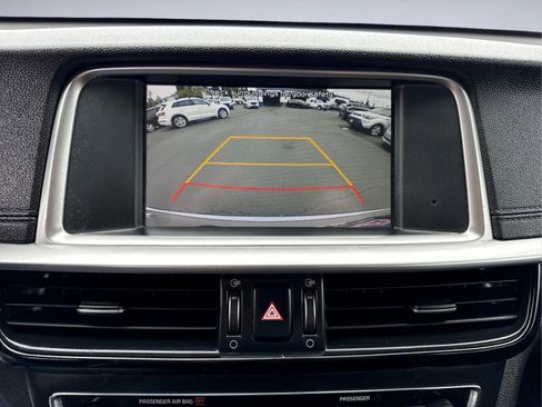 Used 2020 Kia Optima LX FWD image 21