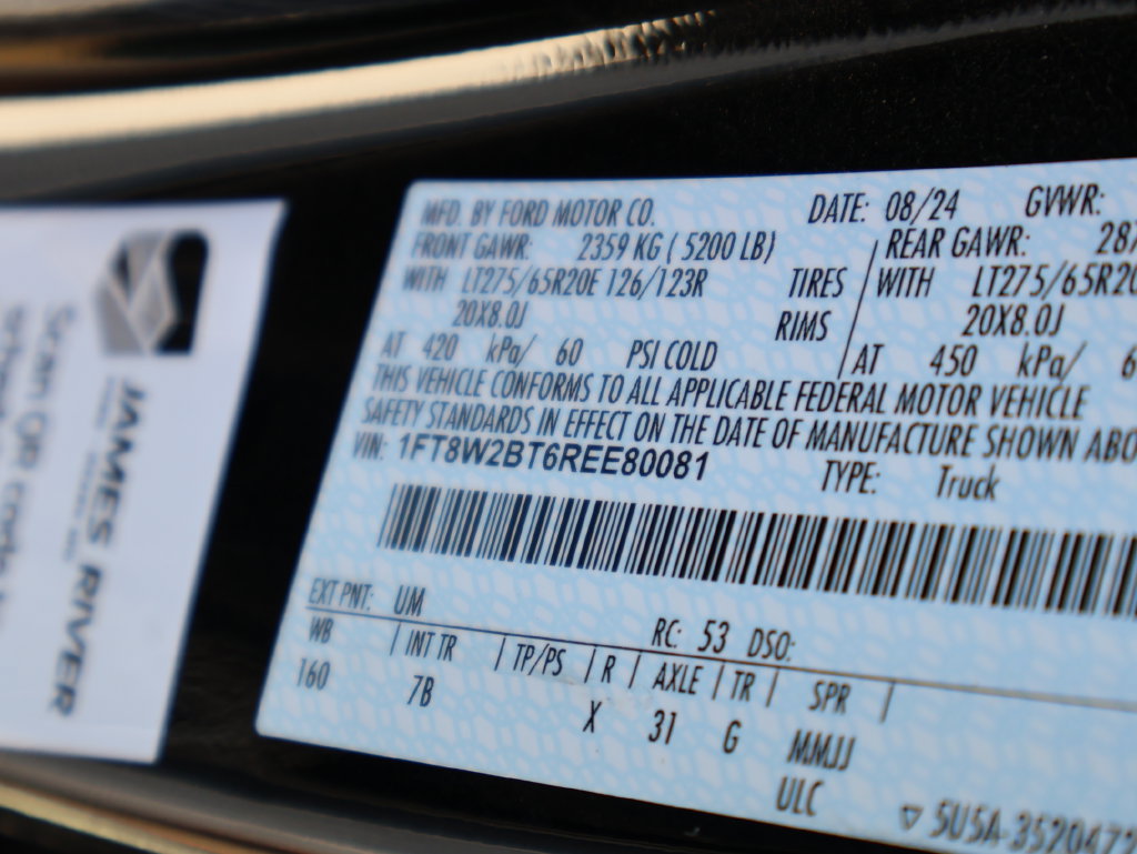 Certified 2024 Ford F250 Platinum AWD/4WD image 44