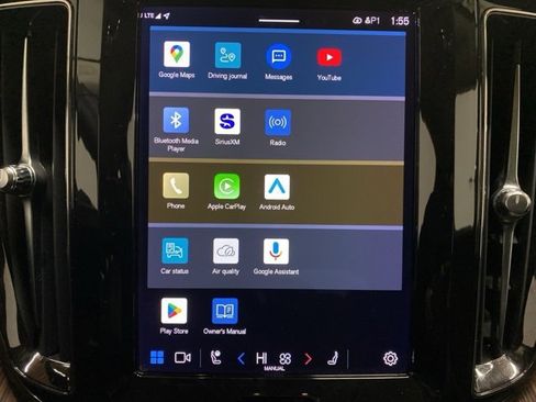 Used 2023 Volvo XC60 B5 Plus w/ Protection Package Premier image 45