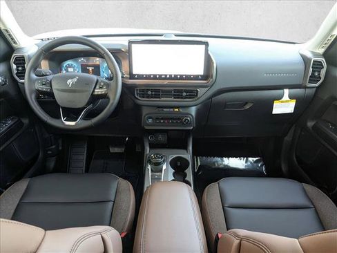 New 2025 Ford Bronco Sport Outer Banks image 13